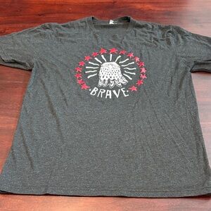 Rags to Raches Gray Brave Tee with Red Stars